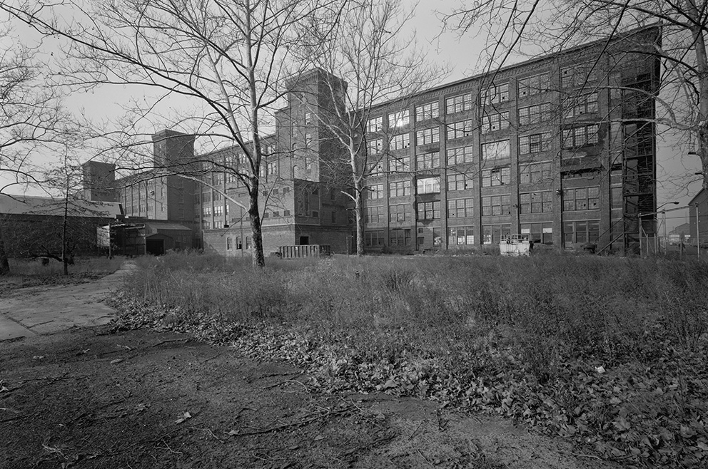 Singer Manufacturing Company in Elizabeth NJ factory complex, exterior view.