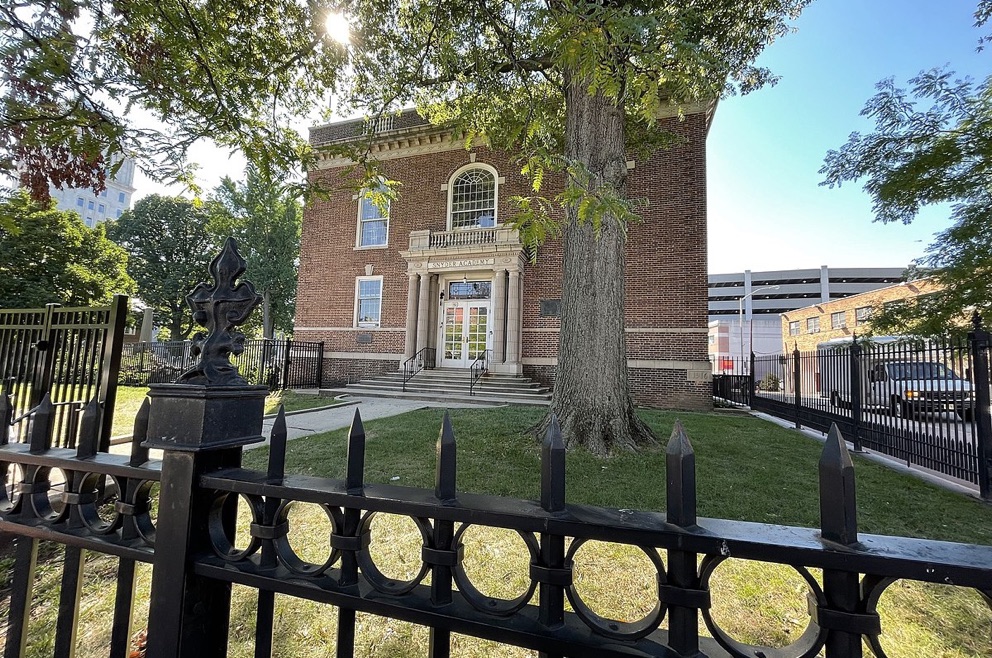 Snyder Academy exterior in Elizabeth, New Jersey